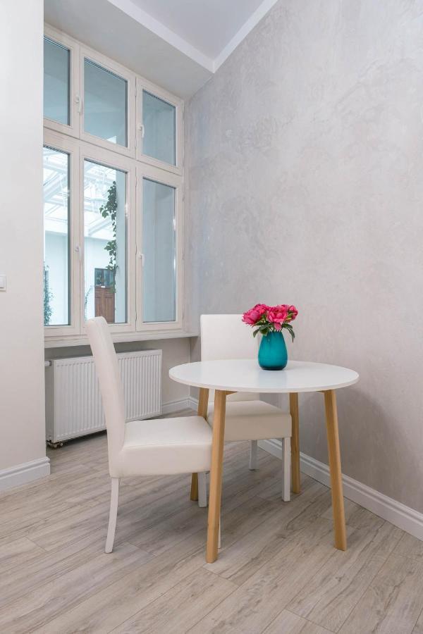 Apartament Grey Pearl Downtown Warschau
